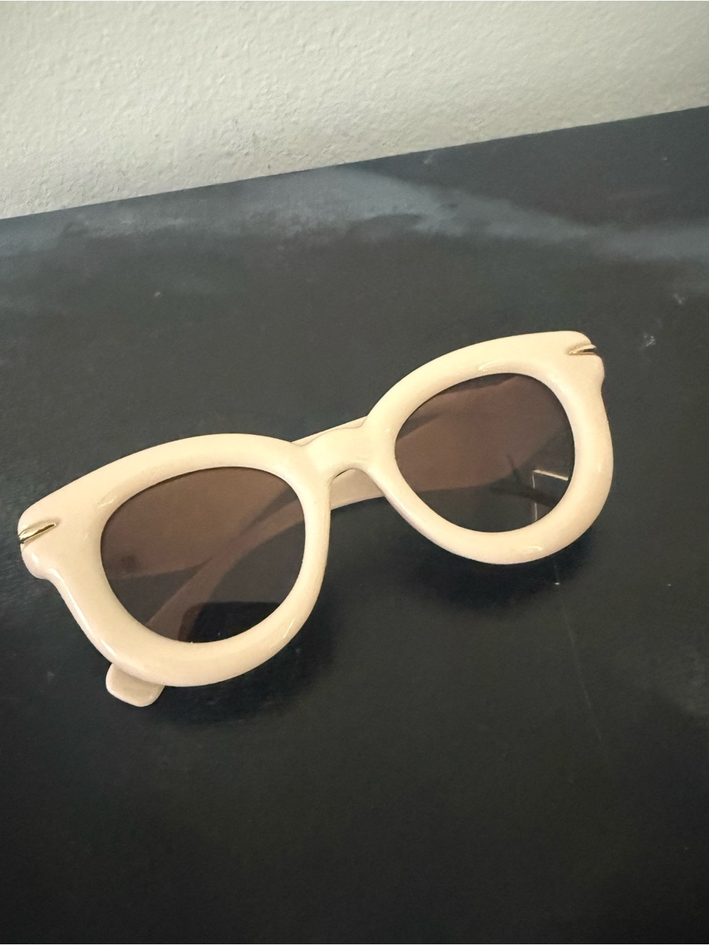 🤍 Cream Round Retro Sunglasses Brown Lenses Boutique Chic Vintage Style Shades